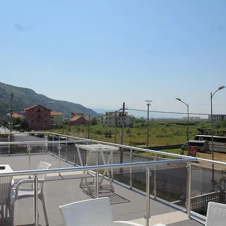 Hotel Eduard 2*