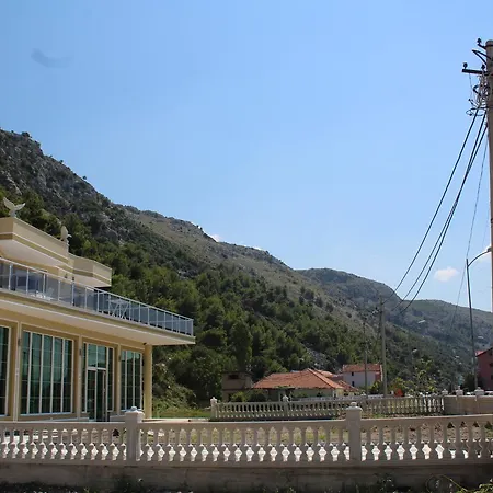 Ξενοδοχείο Eduard